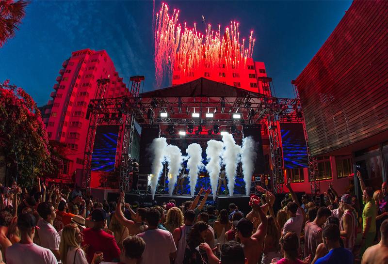 Live Event Audio Stage Lighting and Video Production