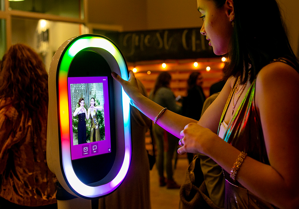 Digital Social Sharing